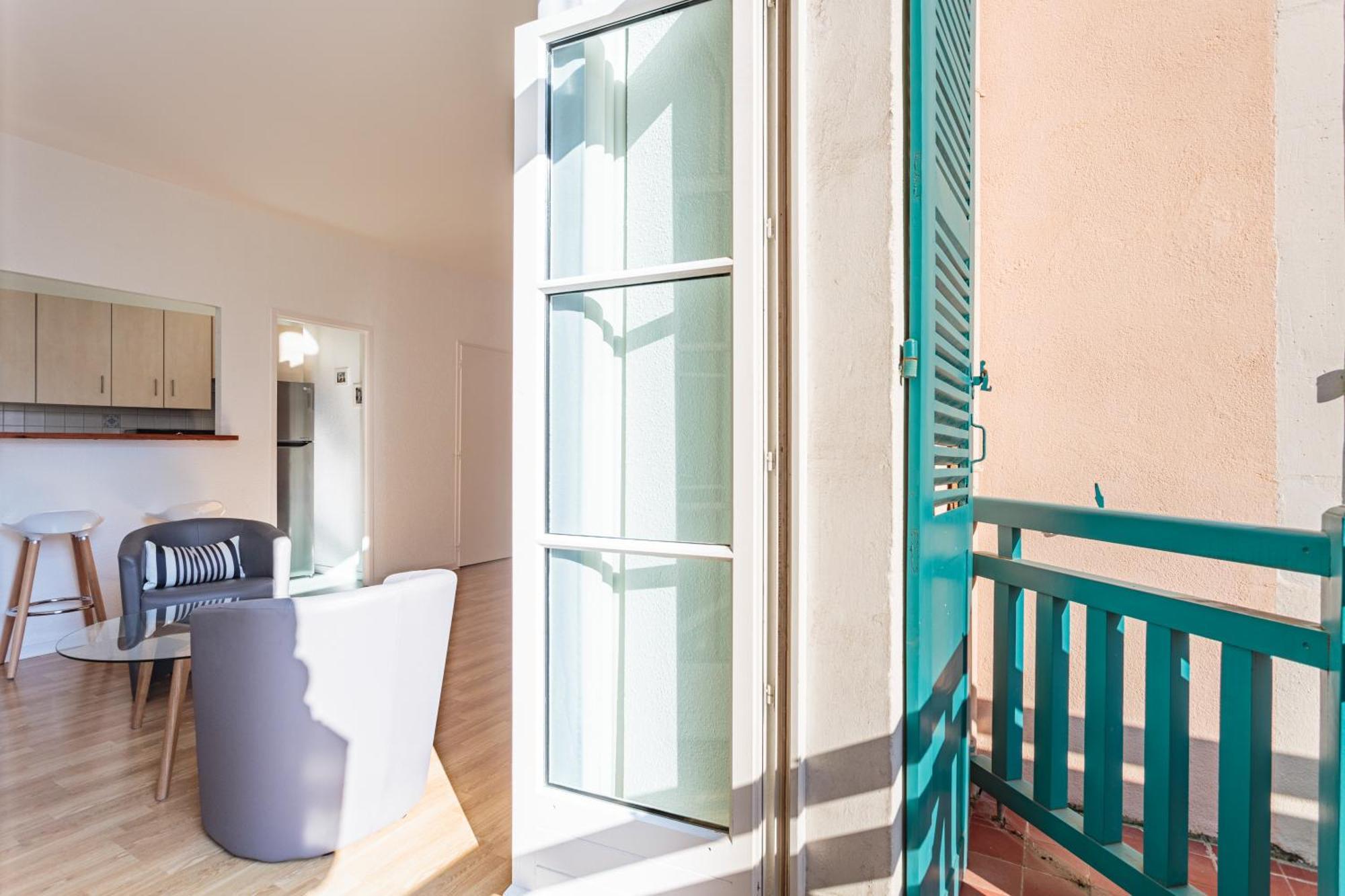 Appartement Moderne En Plein Centre Et Proche De La *